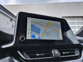 Toyota C-HR 1.8 HYBRID GR-SPORT 19"LM-VELGEN CAMERA NAVI STUUR-/STOELVERWARMING P-SENSOREN AD-CRUISE HALF-LEDER/ALCANTARA / 21