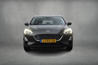 Ford Focus Wagon Wagon 1.5 EcoBlue Titanium Business | Automaat | Trekhaak | Apple CarPlay | Climate / 9
