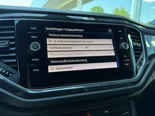 Volkswagen T-Roc 2.0 TSI 4Motion Sport - R-Line Pano Camera Leder Navi / 44