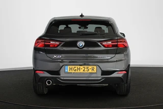 BMW X2 xDrive25e High Executive M Sport Panoramadak Keyless Rood Leder / 16