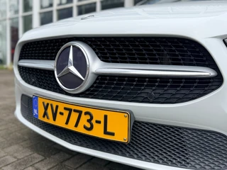 Mercedes-Benz A-Class 160 Advantage I Navigatie I Camera I Cruise contr. I Climate / 15