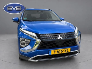 Mitsubishi Eclipse Cross 2.4 PHEV Intense+, trekhaak, stoelverwarming, achteruitrijcamera, vele opties / 8