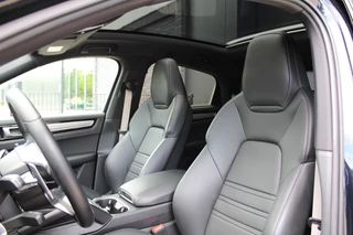 Porsche Cayenne Coupé 3.0 E-Hybrid Platinum Edition  | BOSE | MEMORY | 360 | KEYLESS | ELEK TREKHAAK | DODE HOEK | / 22