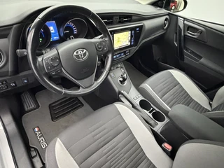 Toyota Auris 1.8 Hybrid Comfort Fabrieksgarantie | Panoramadak | Trekhaak | Navigatie | Camera / 21