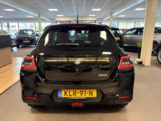 Suzuki Swift 1.2 Select Smart Hybrid navi / camera / cruise / carplay / boeken / 7