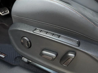 CUPRA Terramar 1.5 TSI e-Hybrid VZ Performance 272PK Elek trekhaak Leder 360 camera HUD Matrix LED / 9