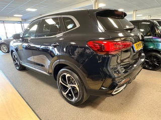 MG EHS 1.5 TGDI Luxury PHEV facelift / automaat / 360camera / Leder/ carplay / Panorama-dak / 6