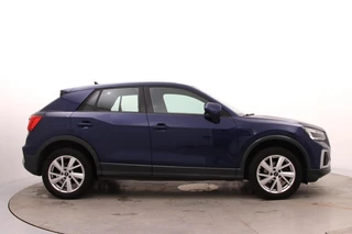 Audi Q2 35 TFSI Pro Line | Trekhaak | Panodak | Adaptive Cruise | Camera | Stoelverw. | CarPlay / 8