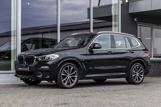 BMW X3 xDrive20i High Executive  | Pano | Trekhaak | Head-up / 16