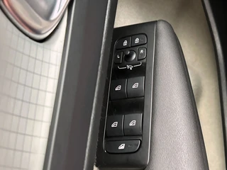Volvo XC40 1.5 T5 Recharge Inscription 262 PK | Leder | Camera | Carplay | Elek. Kofferklep | / 34