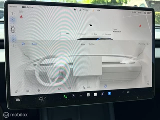 Tesla Model 3 Premium Long Range AWD 78 kWh BTW!! / 13