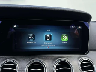 Mercedes-Benz E-klasse Estate 300 de Avantgarde AMG Line / 21