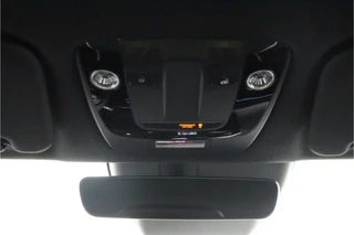 Kia EV6 GT-Line Business Edition 84 kWh  LED Matrix - Stoel-/Stuurverwarming - Elektr.bedienbare achterklep - Achteruitrijcamera - Fabrieksgarantie t/m 2033 / 68