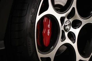 Alfa Romeo Tonale 1.5T Hybrid Edizione Speciale | LEDER / WINTER- PACK | STOELVENTILATIE | STUURVERWARMING | HARMAN  KARDON | 19" / 21