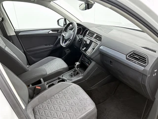 Volkswagen Tiguan 1.5 TSI Life Business | Camera | Stoel-/Stuurverwarming | Adaptive Cruise | CarPlay | / 14