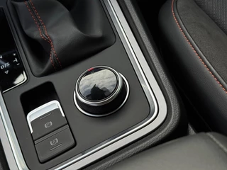 Seat Ateca 1.5 TSI FR Business Intense * Stoel + Stuur verwarming * Camera * Trekhaak / 29