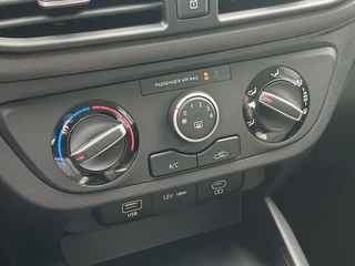HYUNDAI I10 1.0i Comfort Smart / AUTOMAAT! / Navigatie / Cruisecontrol! / / 20