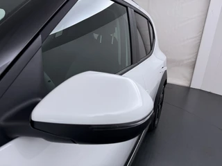Kia EV2 Plus 61 kWh  - Navigatie - Achteruitrijcamera - Adaptief cruise control - Stoelverwarming - Stuurverwarming - Nieuw uit voorraad leverbaar / 15