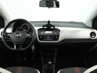 Volkswagen up! 1.0 BMT high-up! Panoramadak | Stoelverwarming | Climate control / 20