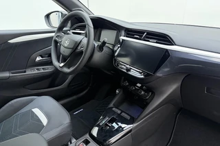 Opel Corsa 1.2 Turbo Hybrid Ultimate | NIEUW | € 5.500,- VOORRAADVOORDEEL | Massagestoelen | Leder Alcatanrabekleding |8 jaar fabrieksgarantie | Zwart dak | 17" Lichtmetalen velgen Diamant / 15