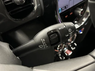 Mini 3-Deurs 1.5 Cooper Business Edition NAVI CARPLAY CRUISE LM 48000 KM. / 25