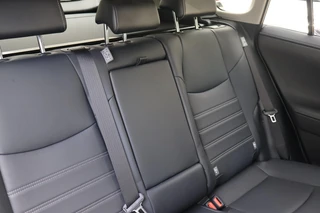 Toyota RAV4 2.5 Hybrid STYLE JBL STOELVERW.NAVI EL-A.KLEP LED CAMERA APPLE/ANDROID / 27