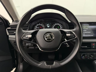 Skoda Kamiq 1.0 TSI Business Edition Automaat | Trekhaak | Camera | Apple CarPlay | Stoelverwarming | Lane Assist / 14