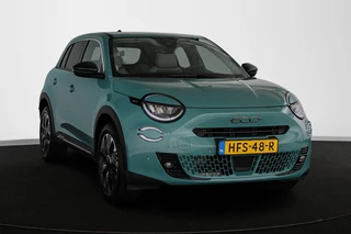 Fiat 600 1.2 Hybrid La Prima Massage Adaptieve Cruise Control Stoelverwarming / 2