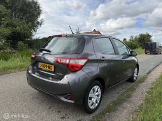 Toyota Yaris 1.5 Hybrid Dynamic / Invalide Auto / Cam / Navi / 5