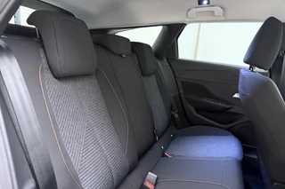 Peugeot 308 SW 1.2 Hybrid 145pk e-DCS6 Business / 15