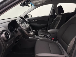 Hyundai Kona 1.0 T-GDI Comfort | Cruise control | Stuur & stoelverwarming | Camera | Parkeersensoren achter | Trekhaak / 5