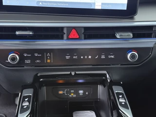 Kia Sorento 1.6 T-GDi Plug-in Hybrid 4WD ExecutiveLine 7p  - Stoelverwarming/Ventilatie - Panoramadak met schuif-/kantelfunctie - Massagestoelen - 360 Camera - Fabrieksgarantie t/m 2033 / 31