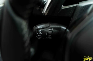Peugeot 3008 1.2 PureTech Allure | Bi-tone | Navi | Camera | Keyless / 16