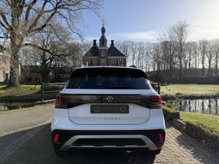 Volkswagen T-Cross 1.0 TSI Life Edition | Clima | Adaptive Cruise Virtual Dashboard | / 21
