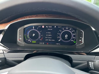 Volkswagen Arteon Shooting Brake 1.4 TSI eHybrid Elegance Business Leder | Camera | Rijklaar incl. garantie / 17