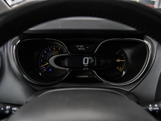Renault Captur 1.2 TCe Dynamique | Automaat | Navi | Camera | Keyless | Climate control | Trekhaak / 26