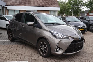 Toyota Yaris 1.5 HYBRID DYNAMIC APPLE/ANDROID KEYLESS CLIMA CAMERA / 5