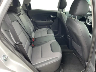 Kia e-Niro DynamicPlusLine 64 kWh | Elektrisch schuifdak | Keyless entry | Stoelverwarming / 12