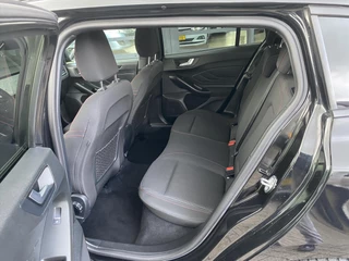 FORD Focus 1.0 EcoBoost Hybrid 125pk ST-Line / 28