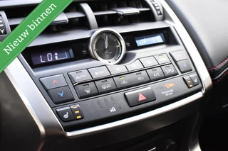 Lexus NX 300h AWD F F SPORT 360º MARK LEVINSON/PANORAMADAK/LEDER/CAMERA/ETC.! / 48