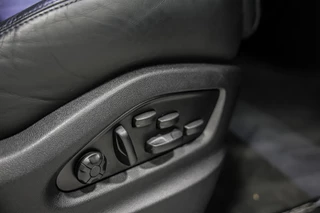 Porsche Cayenne Coupé 3.0 E-Hybrid|ACC|GTS-stoel|Chrono|Pano / 22