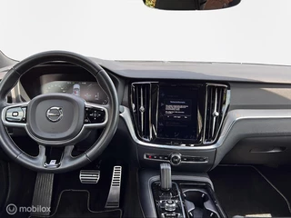 Volvo S60 2.0 T6 AWD Twin Engine R-Design / 19