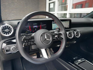 Mercedes A-klasse 250 e AMG Line Sfeer| Camera| Fabr Garantie / 19