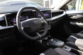 Opel Frontera 1.2 Turbo Hybrid Ultimate 5P  | Keyless | Camera | Navigatie | BLIS | Winterpack / 5