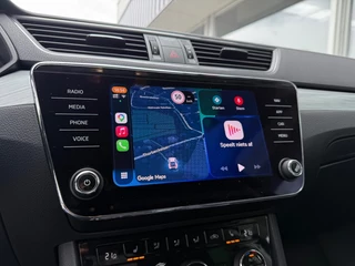 Škoda Superb COMBI 1.5 TSI ACT Business Edition - Automaat Stoelverw. Navi Camera 17inch LMV / 8