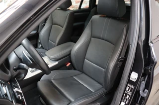 BMW X4 M40i High Executive M Sport Pakket Automaat  / Navigatiesysteem Professional / Schuif-/kanteldak / 20 Inch / Shadow Line / Leder / Extra Getint Glas / Stoelverwarming / Hifi / LED / Parkeersensoren voor+achter / Lichtpakket / 15