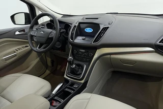 Ford C-Max 1.0 Titanium 125pk | Navigatie | Camera | Climate Control | Lederen Bekleding | Stoel - Voorruitverwarming | Weinig Kilometers | Parkeersensoren / 16