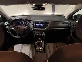 Volkswagen T-Roc 1.0 TSI Style Carplay Cruise Trekhaak NAP / 2