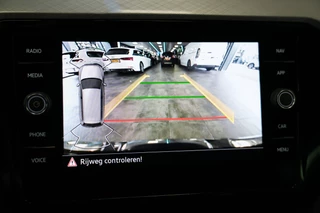 Volkswagen Passat Variant 1.4 TSI PHEV GTE Business  ACC Massage Camera Stoelverwarming 24 Maanden garantie* (Vraag naar de voorwaarden) / 23