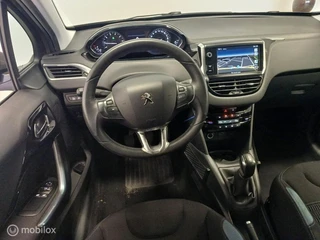 Peugeot 208 1.4 VTi Allure / 12